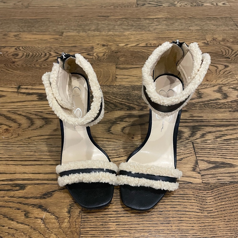 Jessica Simpson Cylia faux shearling cuff sandals - Picture 5 of 10